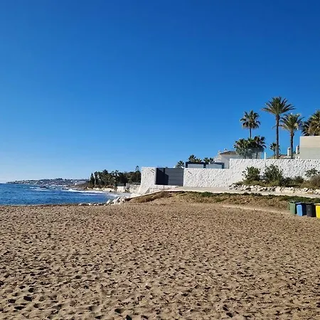 Sea View Garden Oasis Apartment *