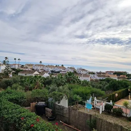 Sea View Garden Oasis Apartment
